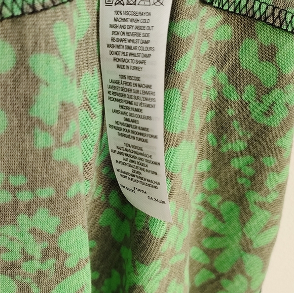 French Connection Green Black Floral Ditsy Short Sleeve Tea Midi dress Size 10 - Picture 11 of 12